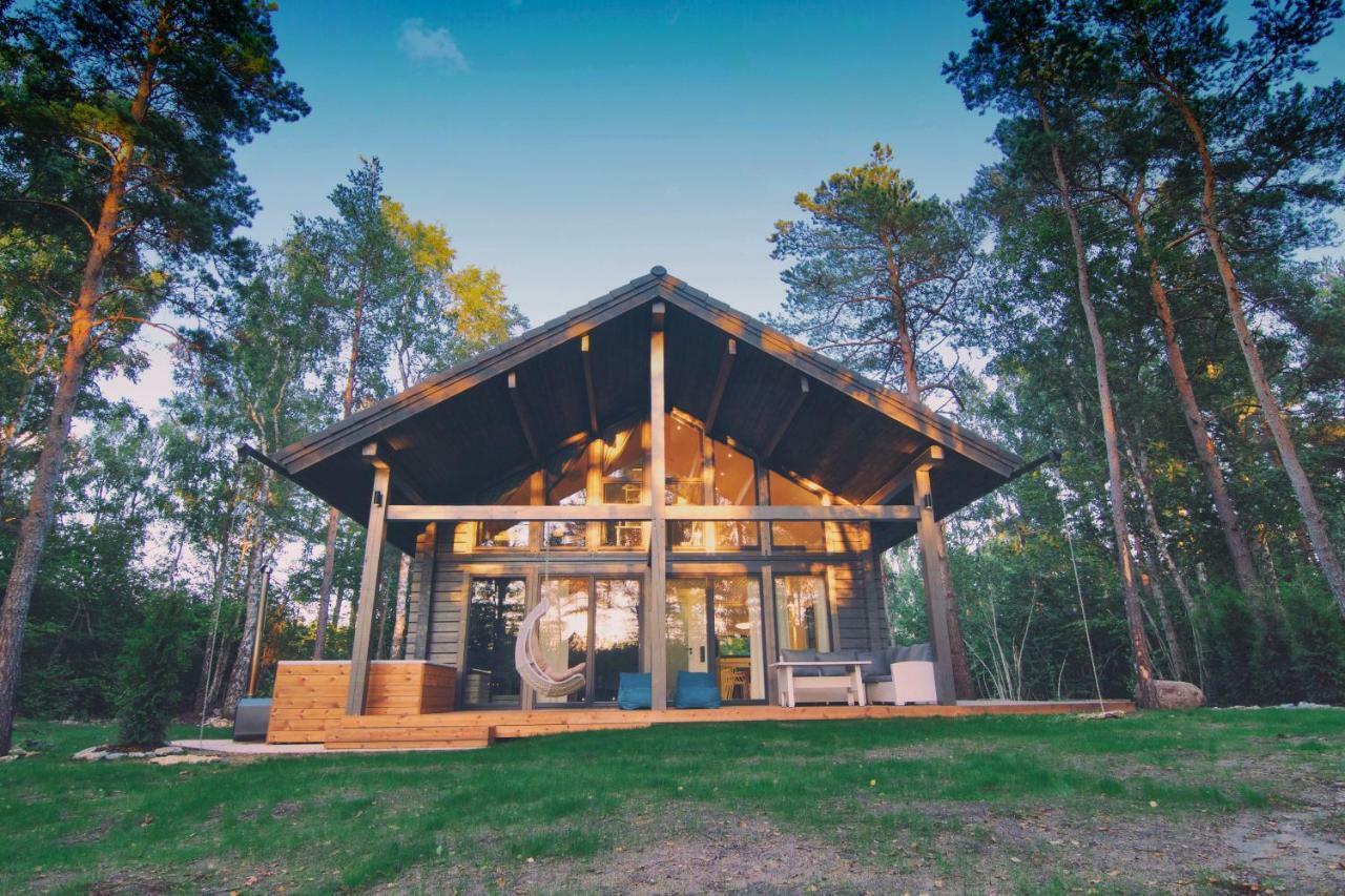 Hapsal Spa Villas Bagian luar foto
