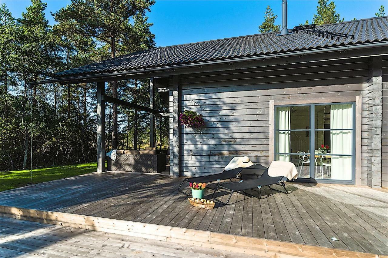 Hapsal Spa Villas Bagian luar foto